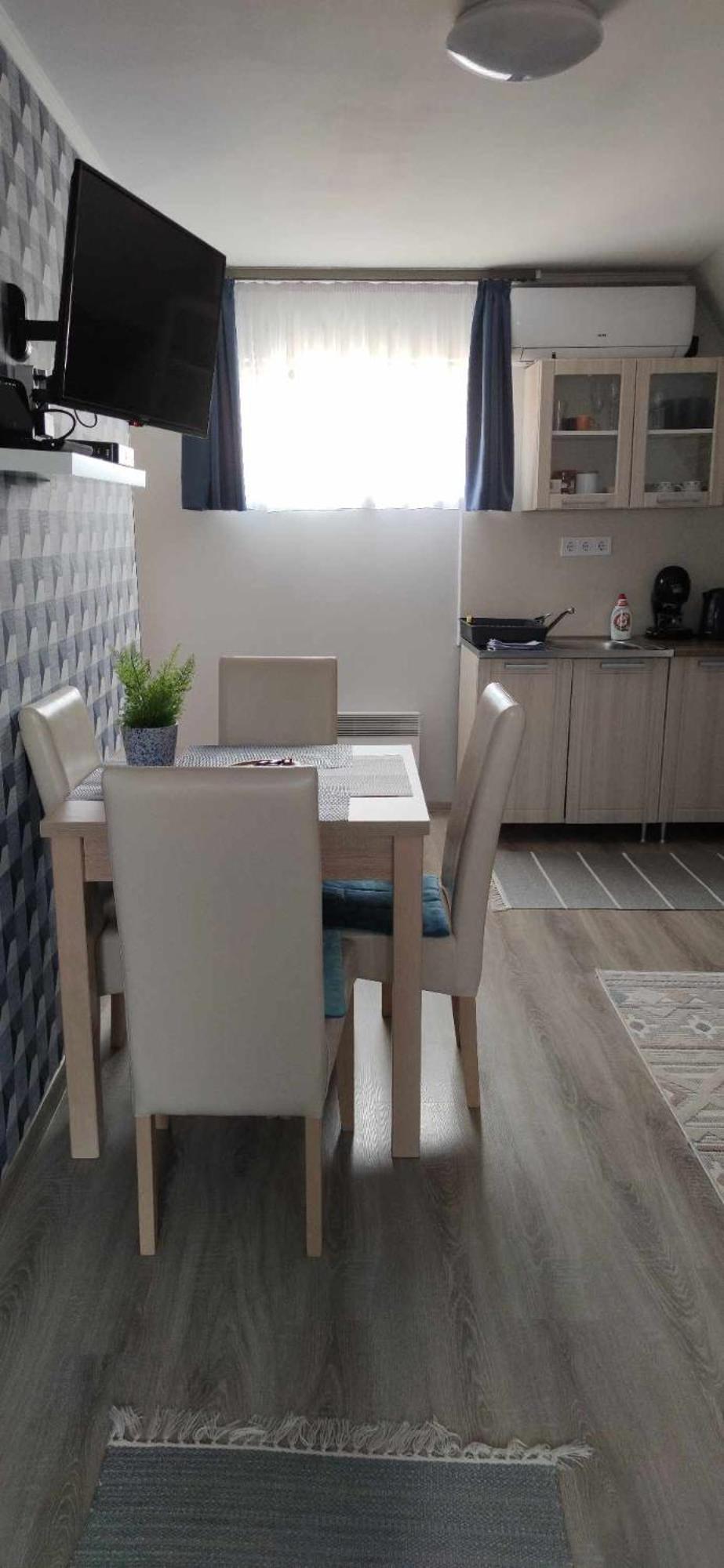 Varfal Apartman II Eger Zewnętrze zdjęcie