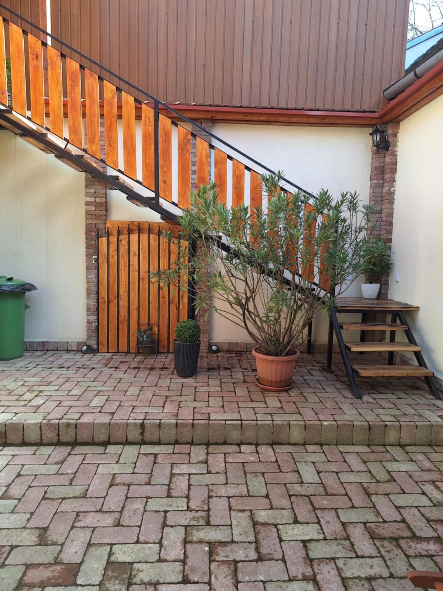 Varfal Apartman II Eger Zewnętrze zdjęcie