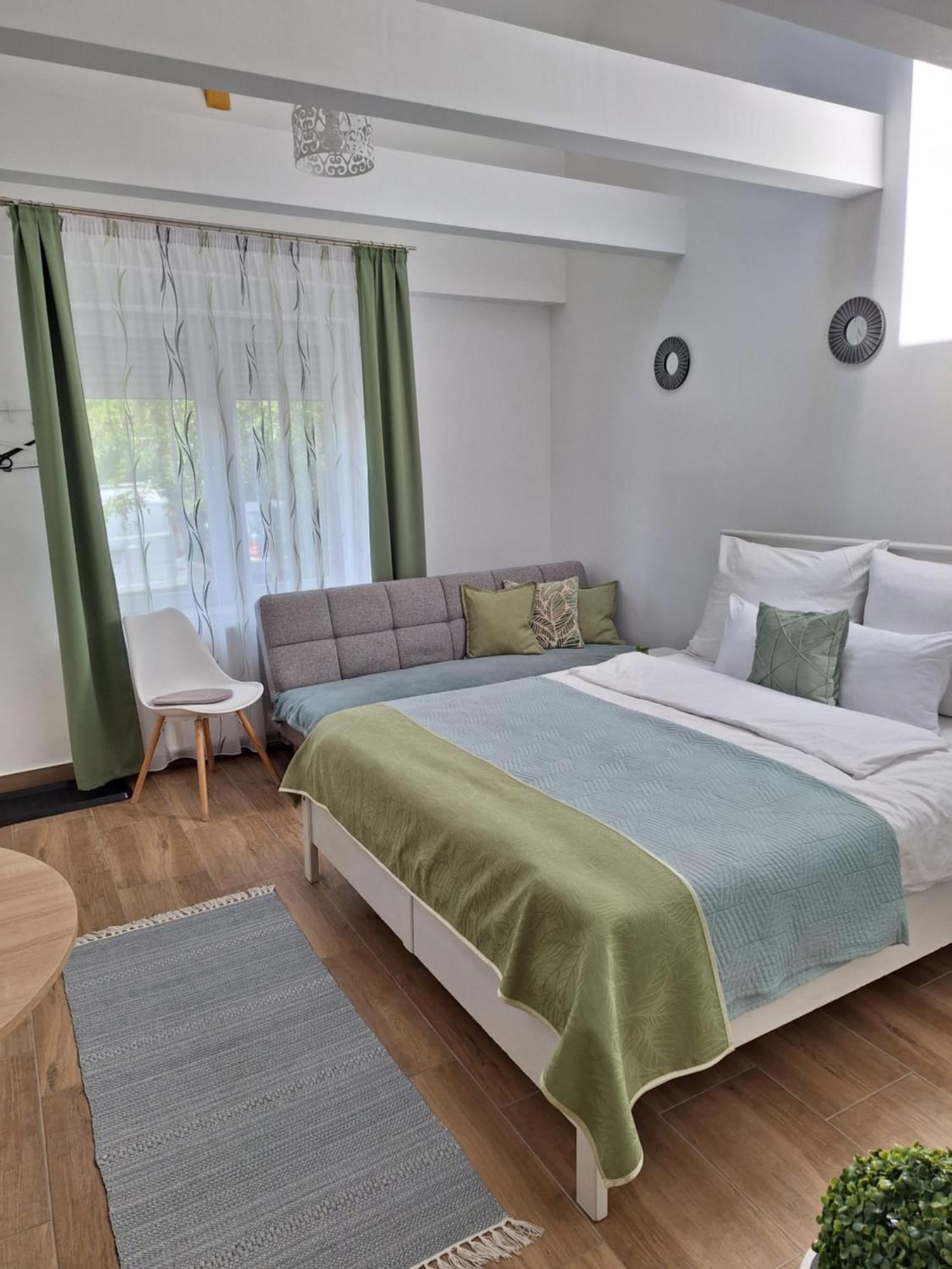 Varfal Apartman II Eger Pokój zdjęcie