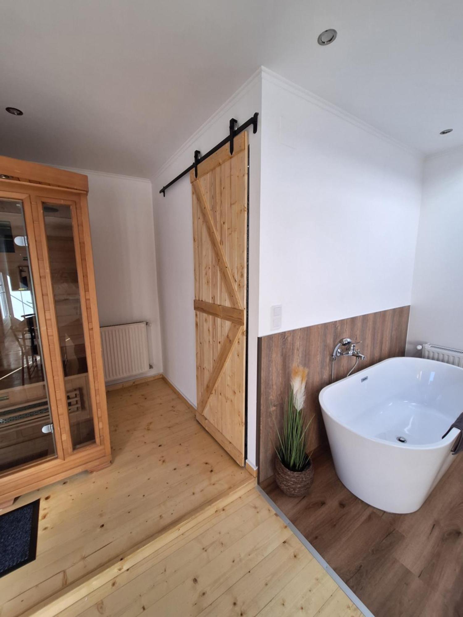 Varfal Apartman II Eger Pokój zdjęcie