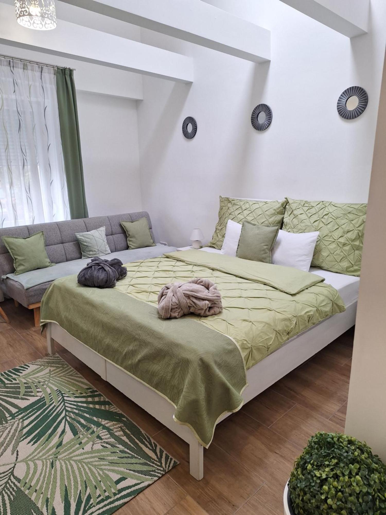 Varfal Apartman II Eger Zewnętrze zdjęcie